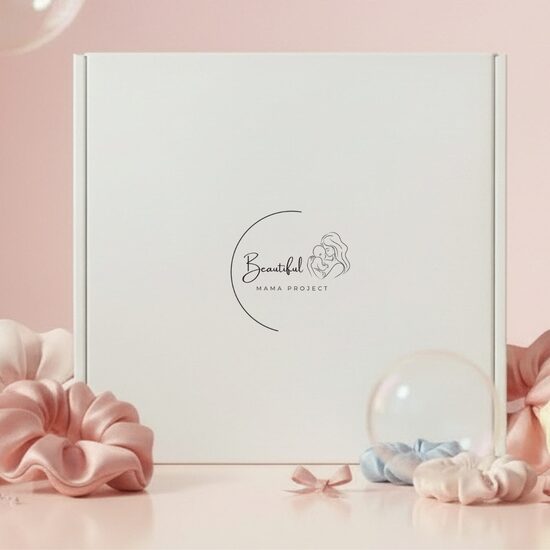 Rózsaszín “It’s a Girl” Ajándékdoboz – Kényeztetés csajos anyukáknak